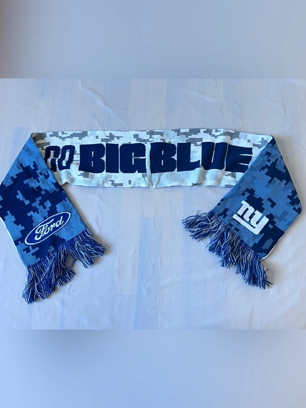 New York Giants Go Big Blue knitted scarf reversible camo fringes Ford giveaway